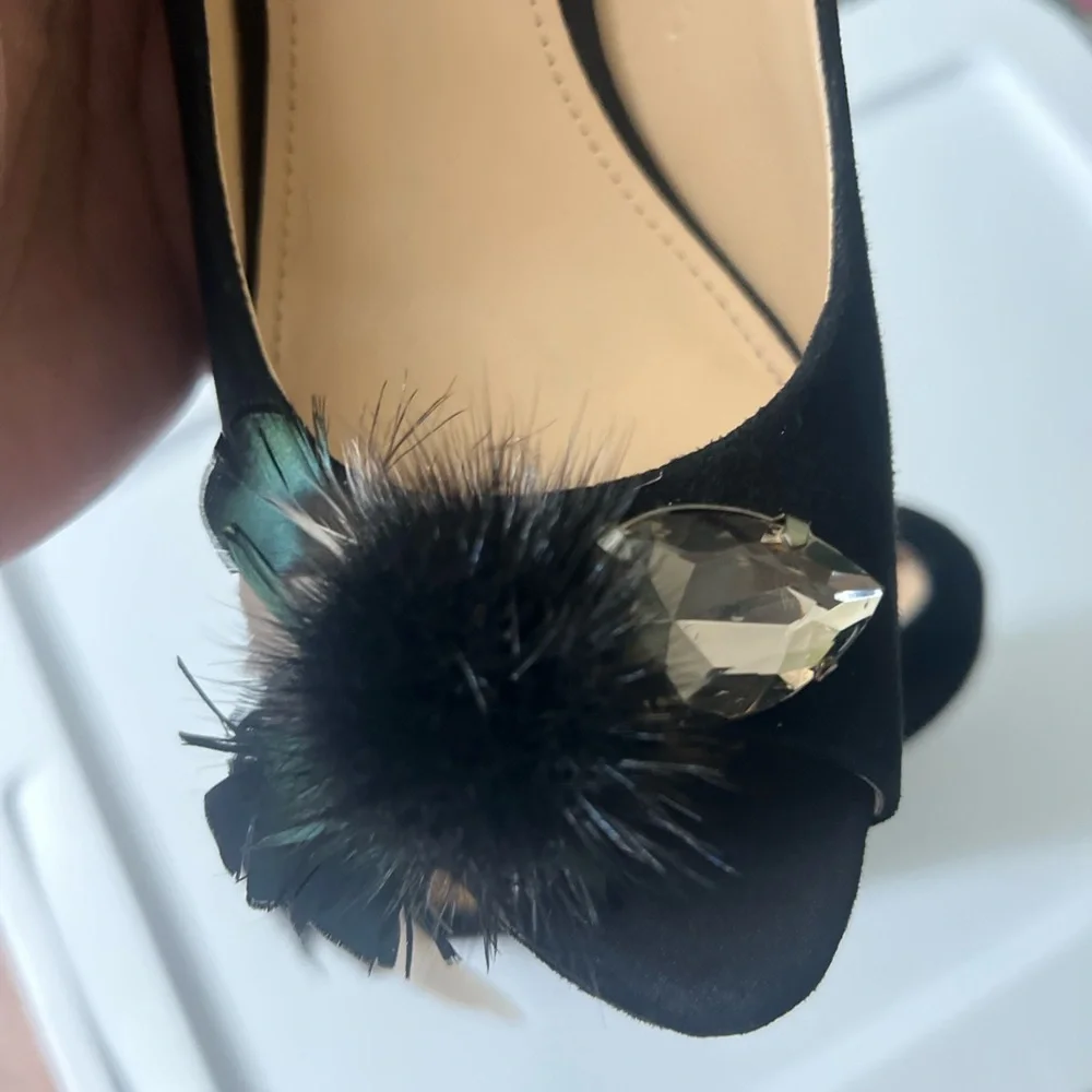 Enzo Angiolini Black Suede Embellished Pumps • Feather & Crystal • Size 8M